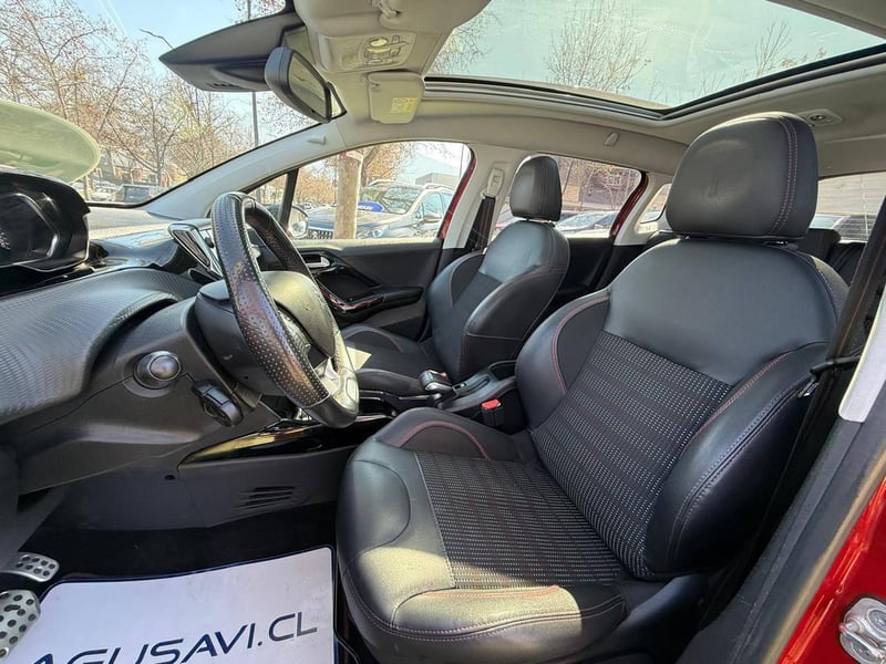 Peugeot 2008 2018 - Imagen 10 de 20