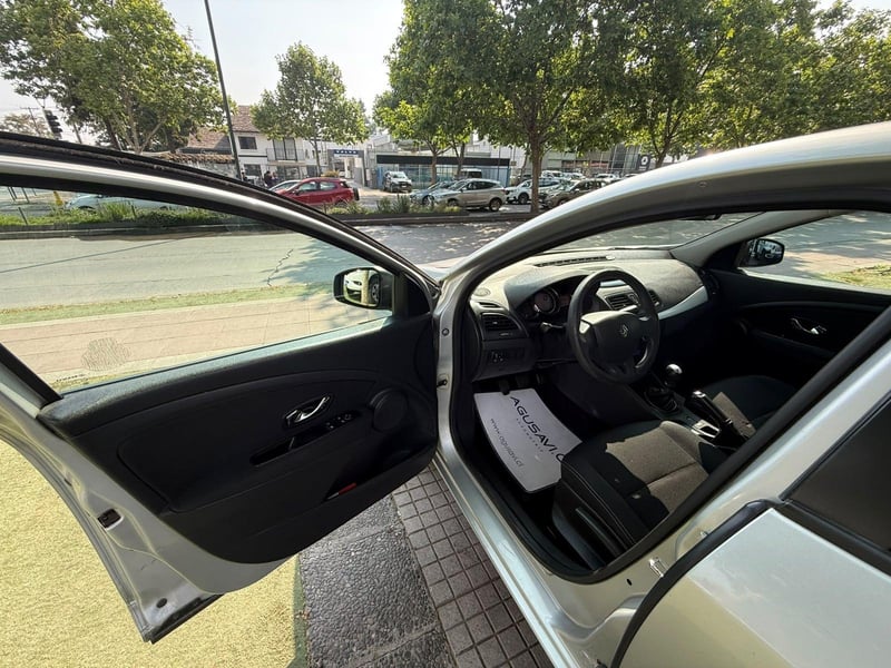 Renault MEGANE 2014 - Imagen 6 de 15