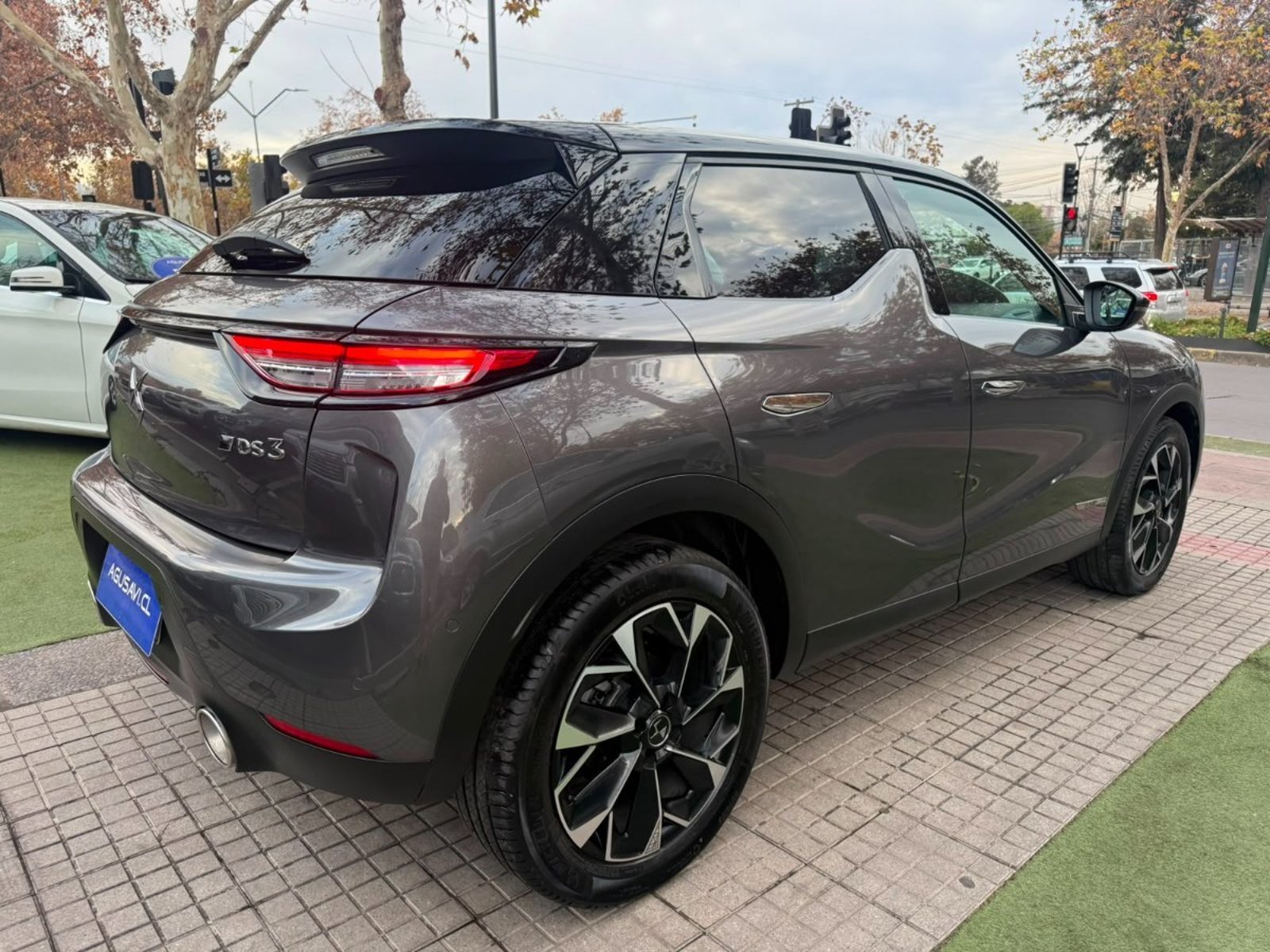 DS Automobiles DS 3 1.2 CROSSBACK LOUVRE 155 4X2 AT 5P 2023 - Foto 4 de 10