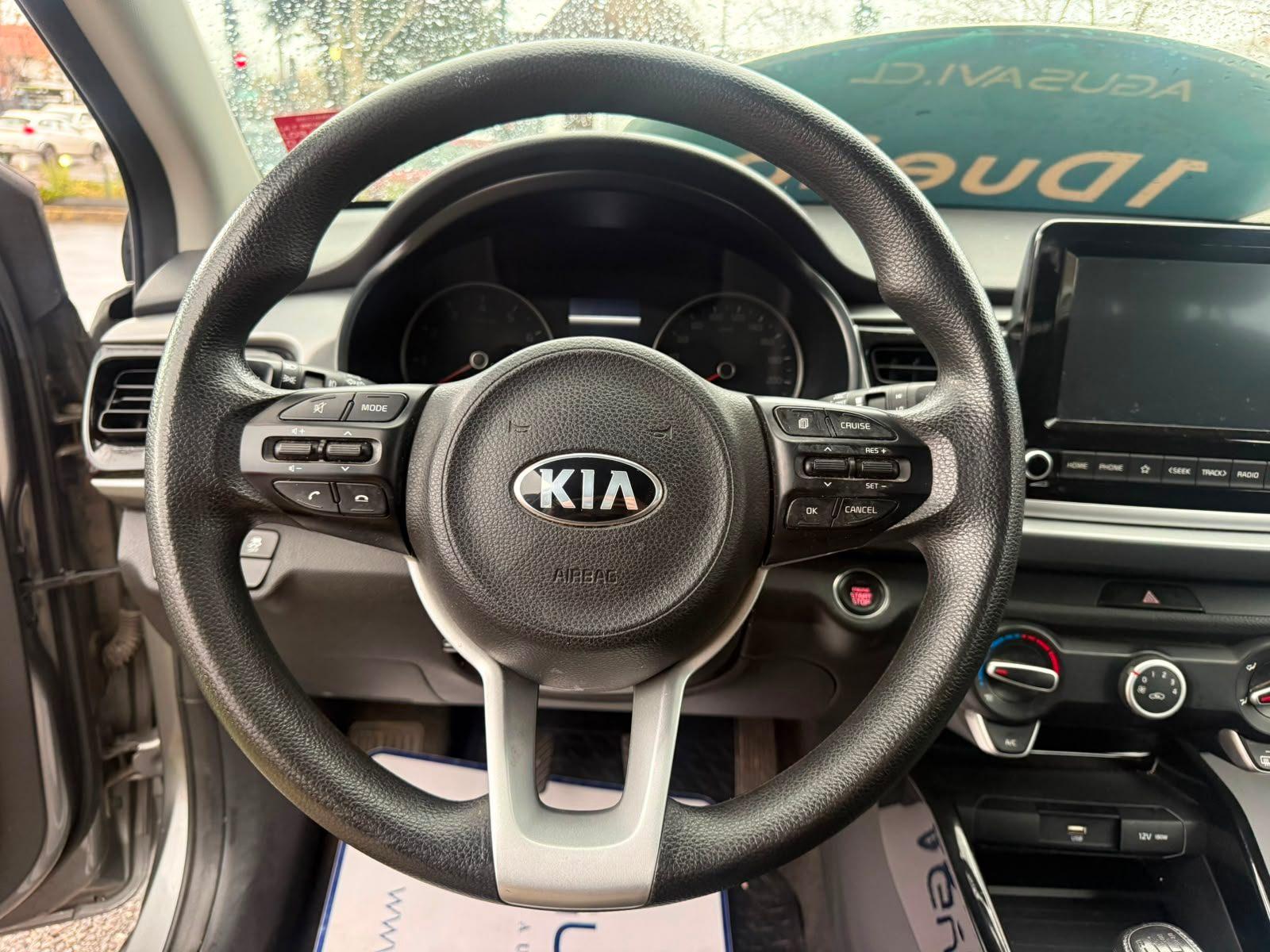 Kia RIO 5 2022 - Imagen 11 de 19