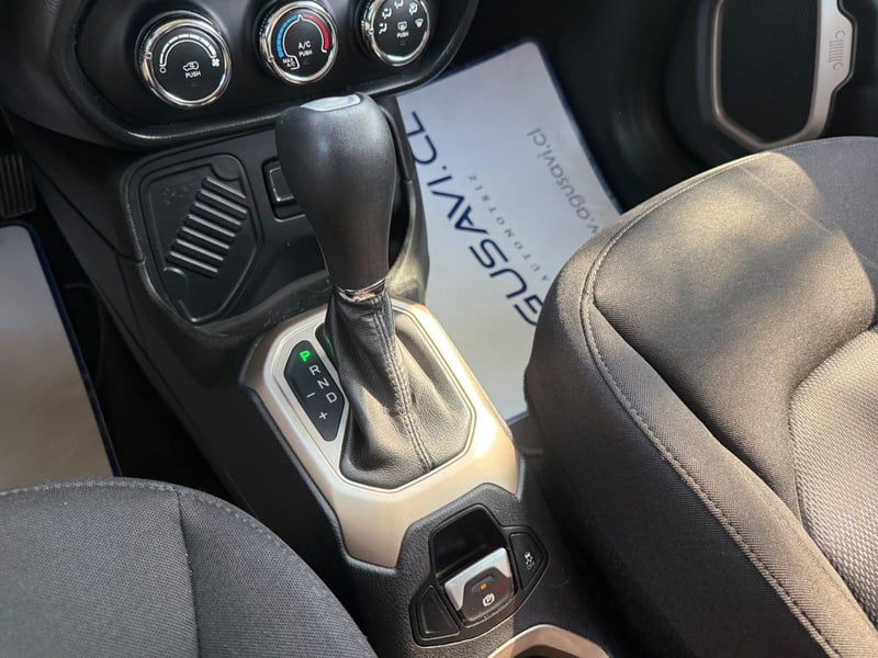 Jeep RENEGADE 2018 - Imagen 17 de 20
