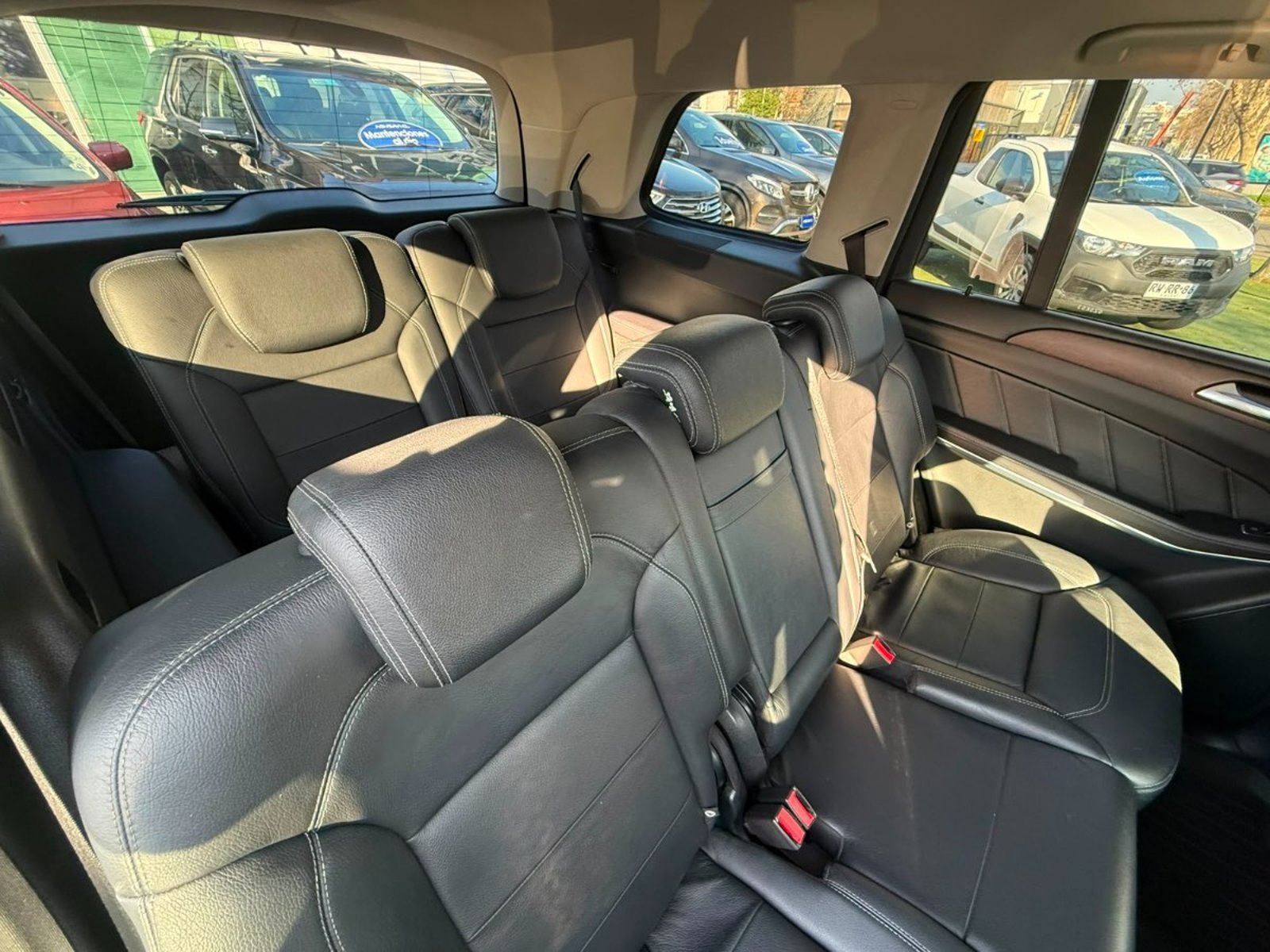 Mercedes-Benz GL 500 4.7 BLUE EFFICIENCY 4MATIC 4X4 AT 5P. 2015 - Imagen 7 de 10