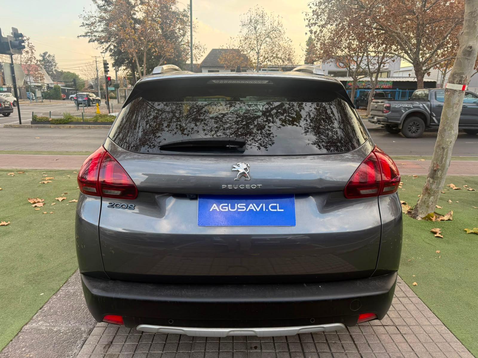 Peugeot 2008 2020 - Foto 4 de 19