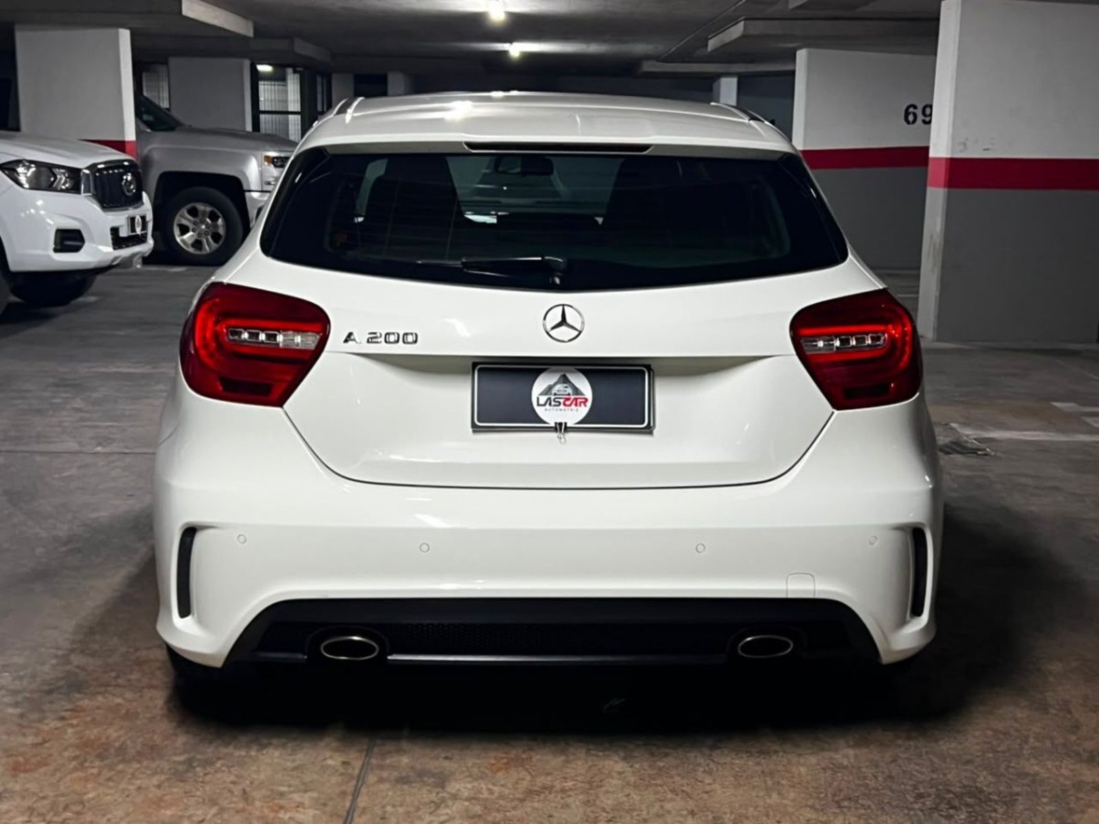 MERCEDES-BENZ A200 LOOK AMG 1.6 2015 - Foto 5 de 10
