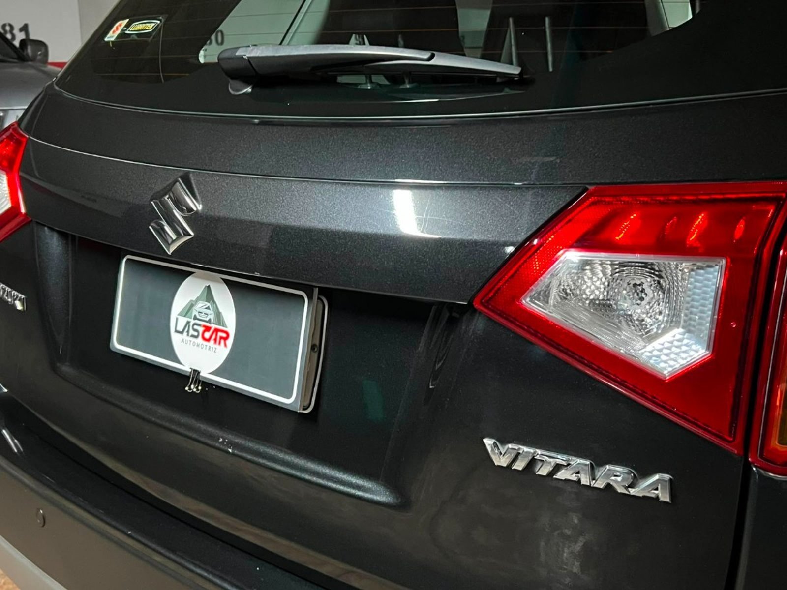 Suzuki VITARA GLS 1.6 MT 2016 - Imagen 7 de 10