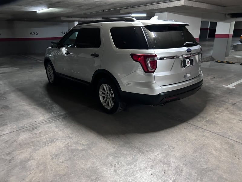 Ford EXPLORER 2.3 ECOBOOST 2017 - Imagen 6 de 10