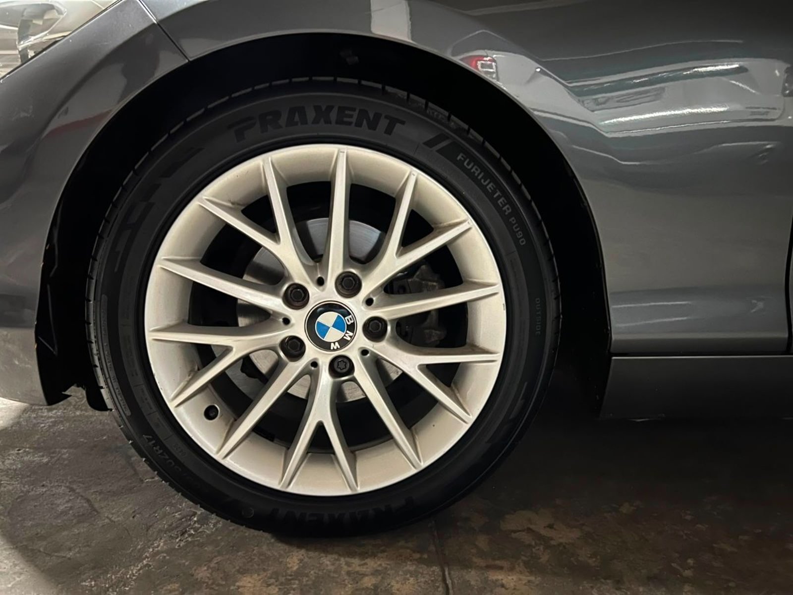 BMW 118 1.5 TURBO 2018 - Imagen 8 de 10