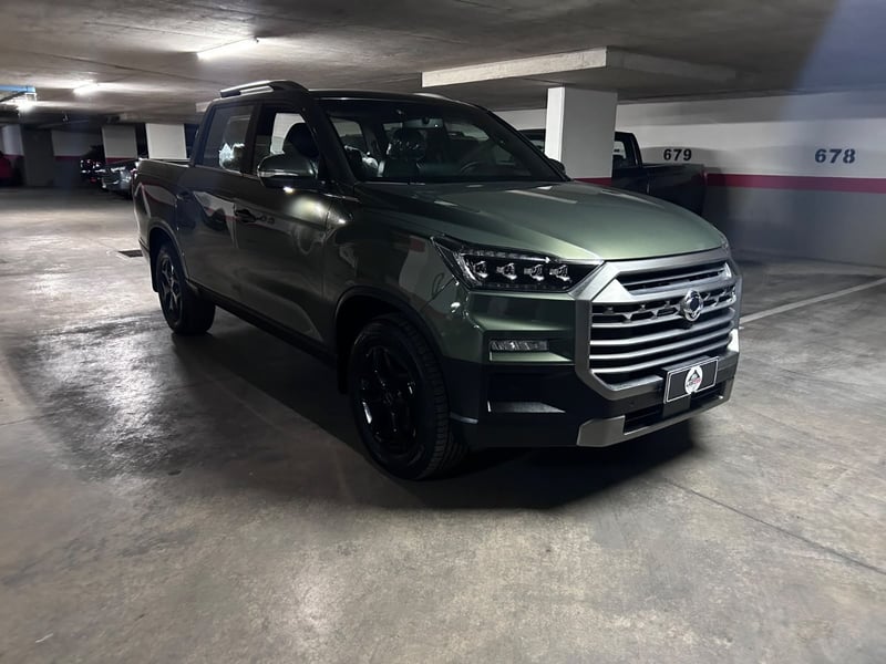 SsangYong MUSSO LIMITED 4X4 2025 - Imagen 3 de 10