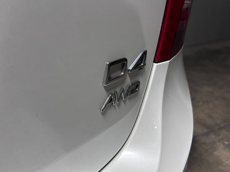 Volvo S60 CROSS COUNTRY D4 AWD LIMITED 2018 - Imagen 6 de 9