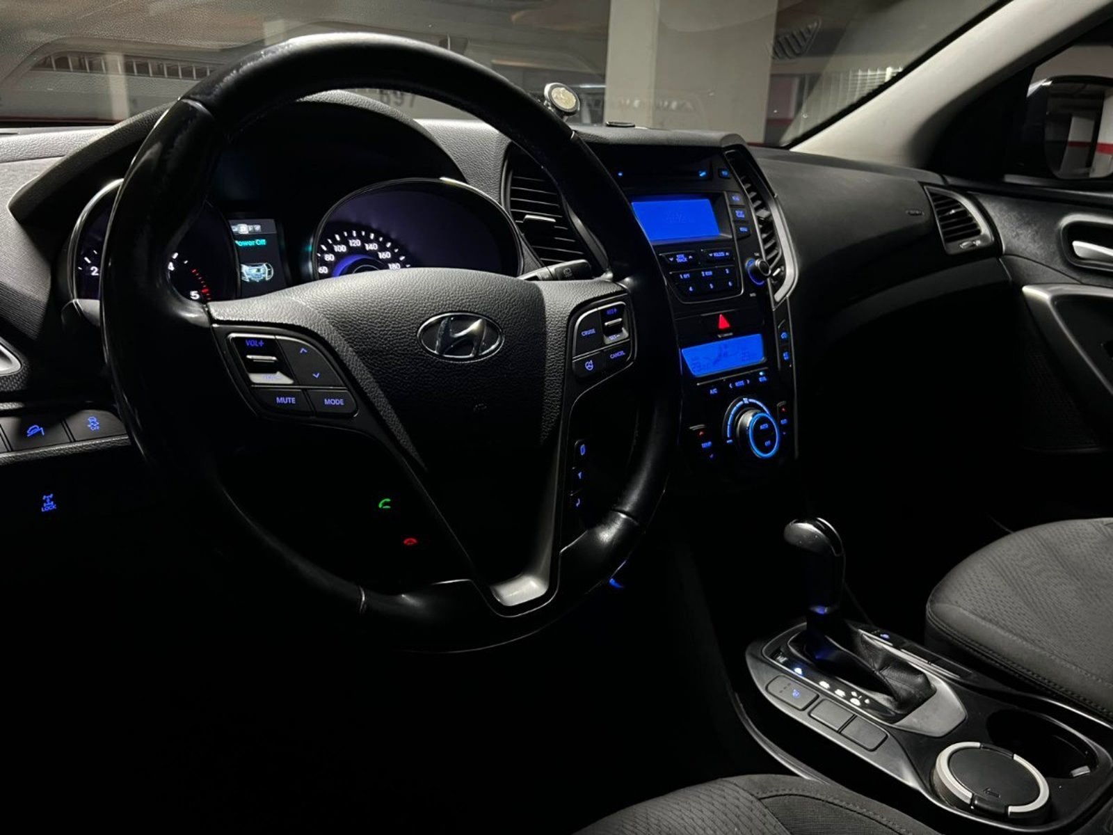 HYUNDAI SANTA FE GLS 4WD 2.2 AT 2013 - Imagen 9 de 10