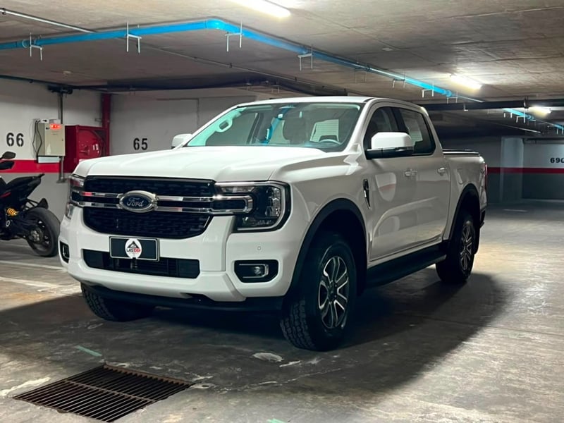 Ford RANGER XLT 2.0 AT 4x4 2025