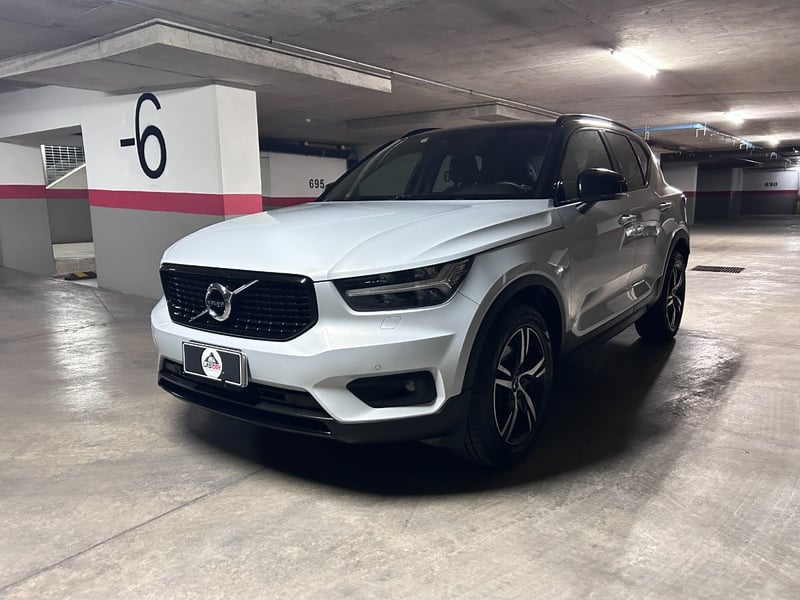 Volvo XC40 T5 AWD R-DESIGN 2019