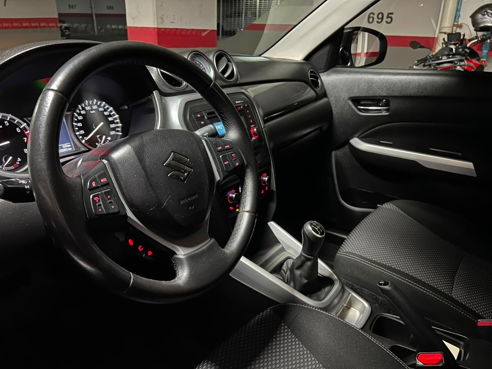Suzuki VITARA GLS 1.6 MT 2016 - Imagen 9 de 10