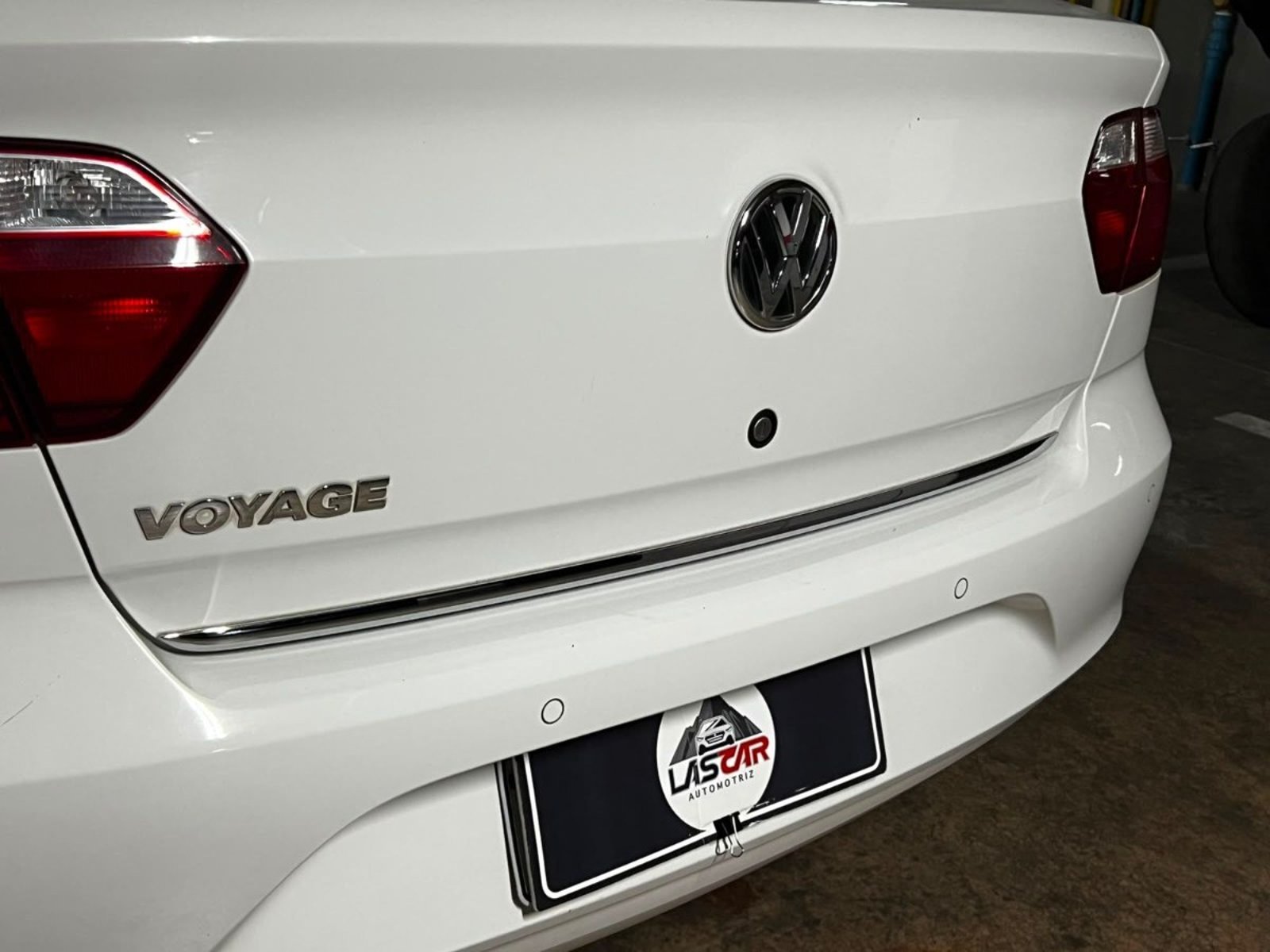 Volkswagen VOYAGE HIGHLINE 1.6 MT 2022 - Imagen 7 de 10