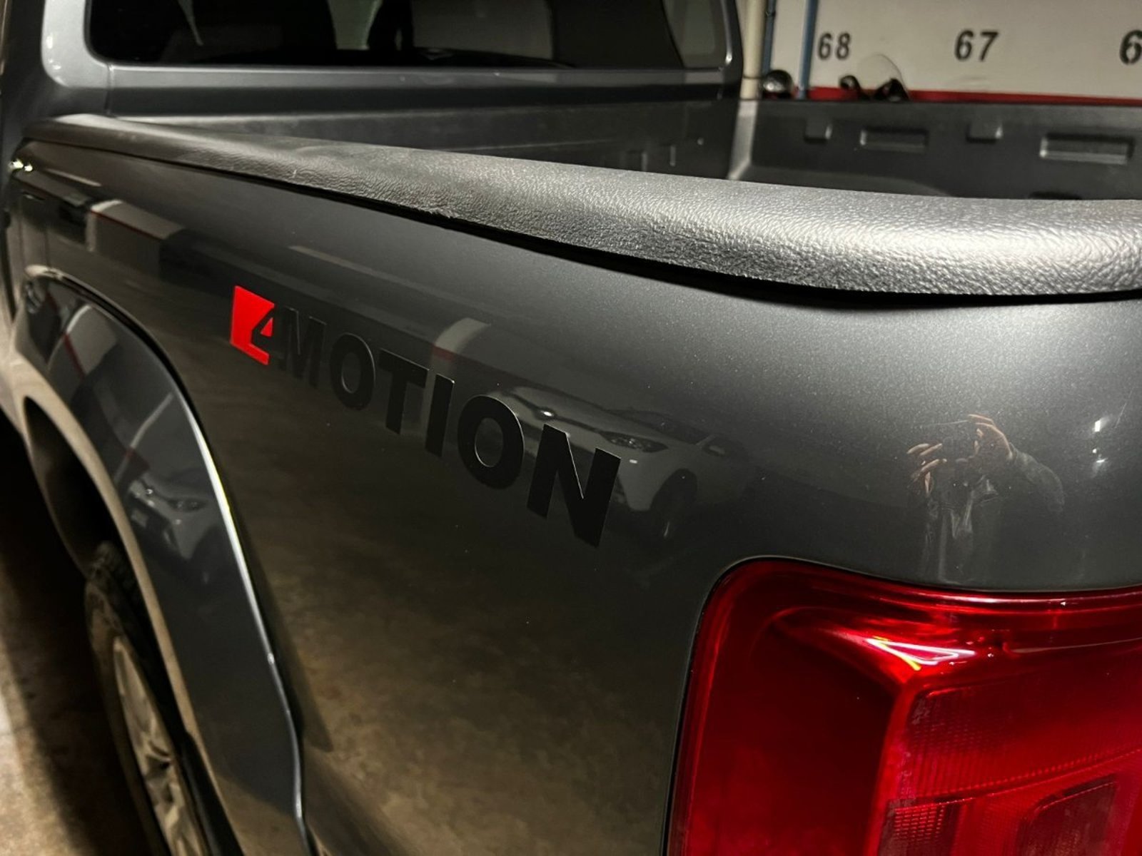 Volkswagen AMAROK TRENDLINE MT 2023 - Imagen 7 de 9