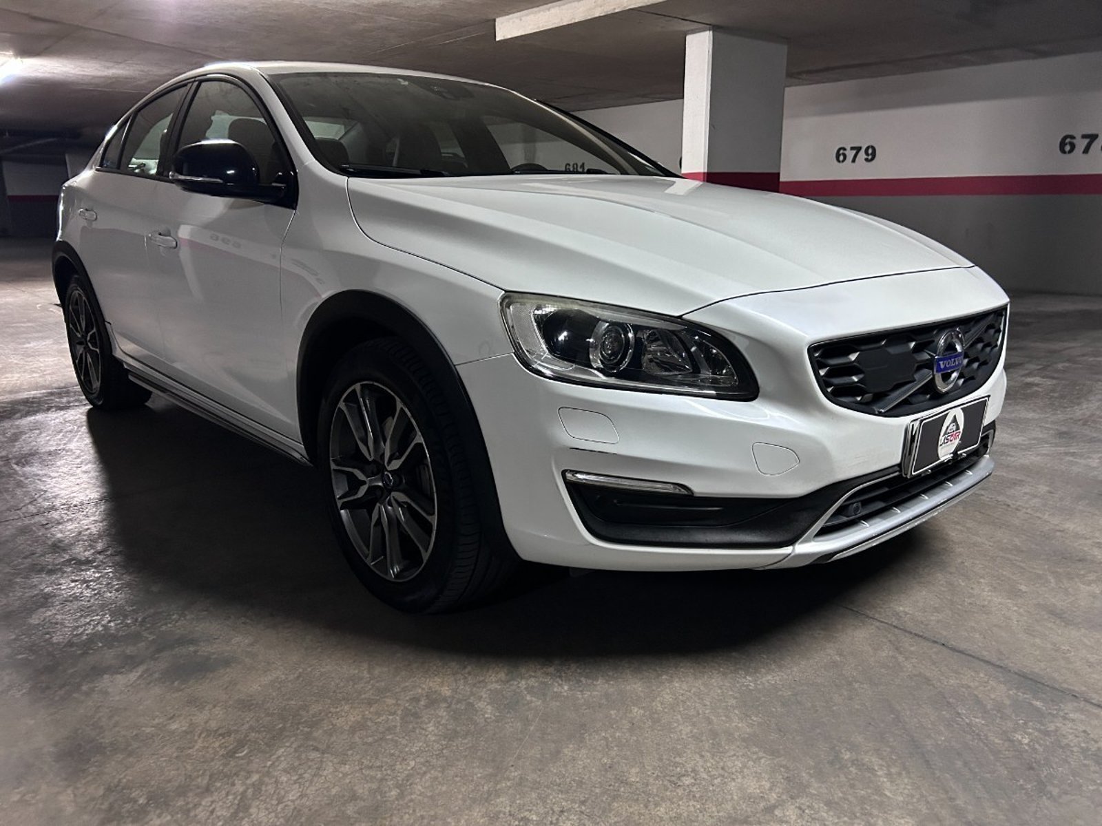 Volvo S60 CROSS COUNTRY D4 AWD LIMITED 2018 - Foto 3 de 9