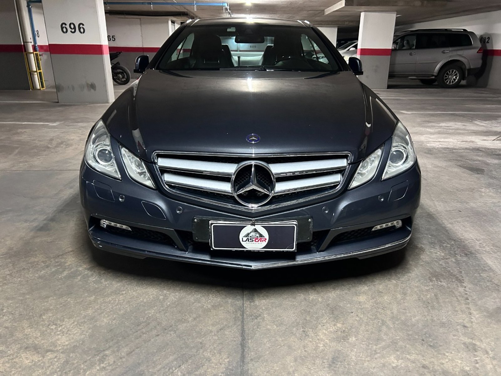 Mercedes-Benz E500 5.5 2012 - Foto 2 de 10