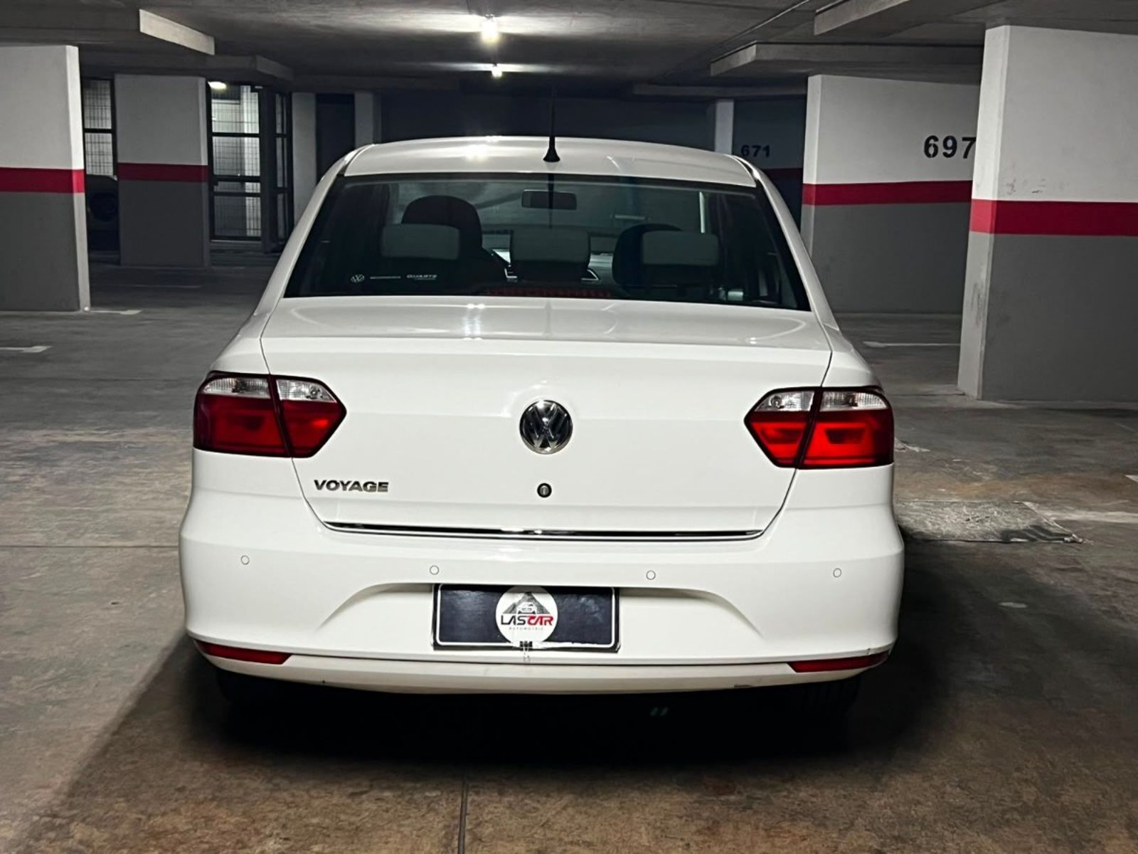 Volkswagen VOYAGE HIGHLINE 1.6 MT 2022 - Foto 5 de 10