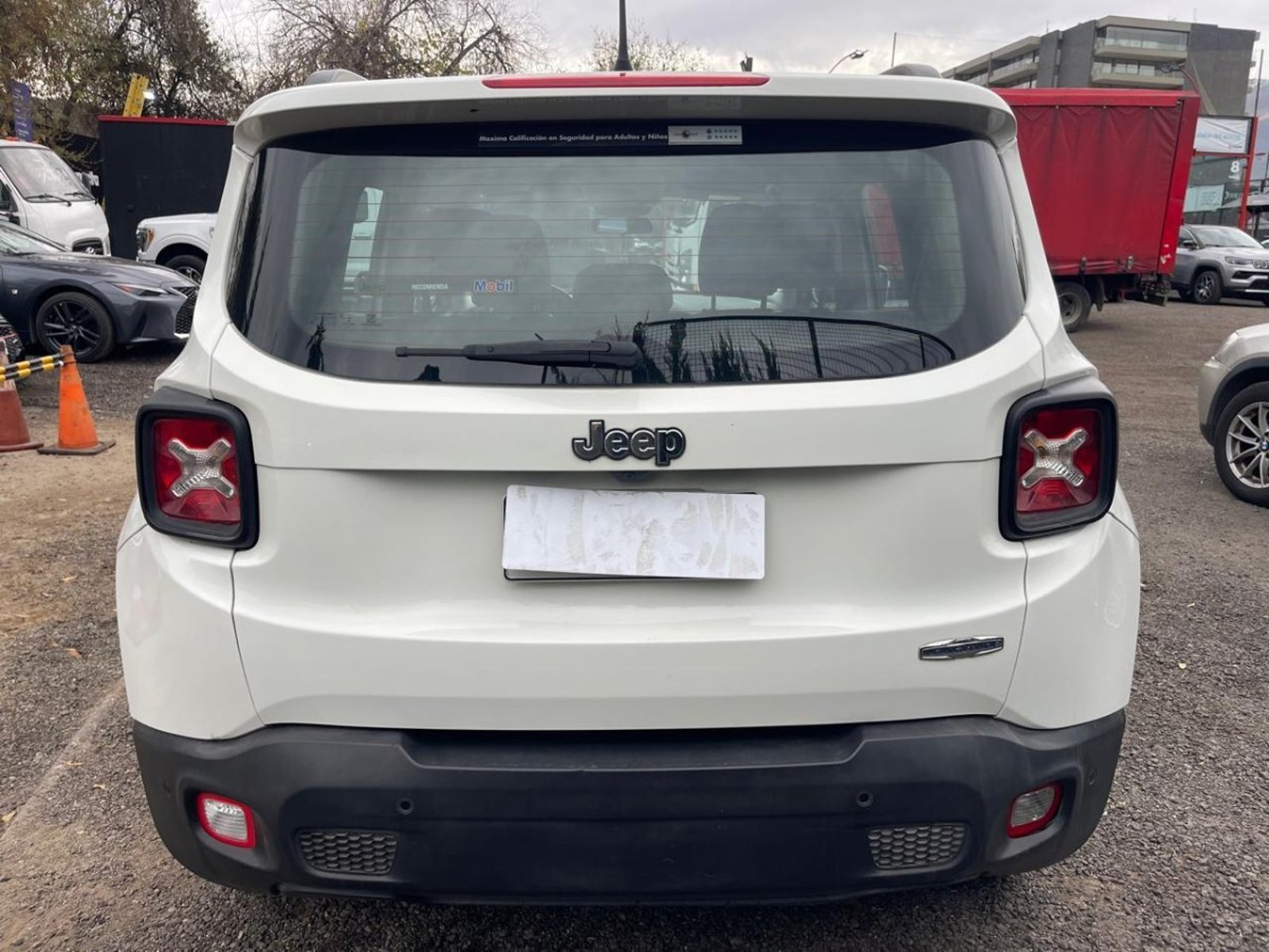 Jeep RENEGADE 1.8 SPORT LXS 4X2 AT 5P 2018 - Foto 3 de 10
