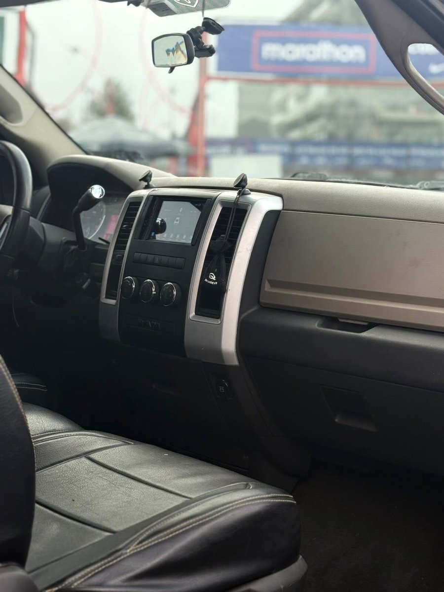 Dodge RAM 1500 cabina simple 2010 - Imagen 8 de 10