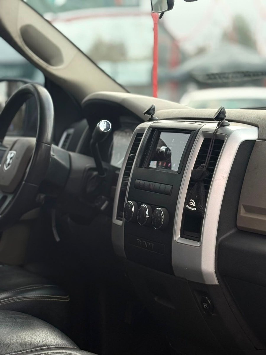 Dodge RAM 1500 cabina simple 2010 - Imagen 10 de 10