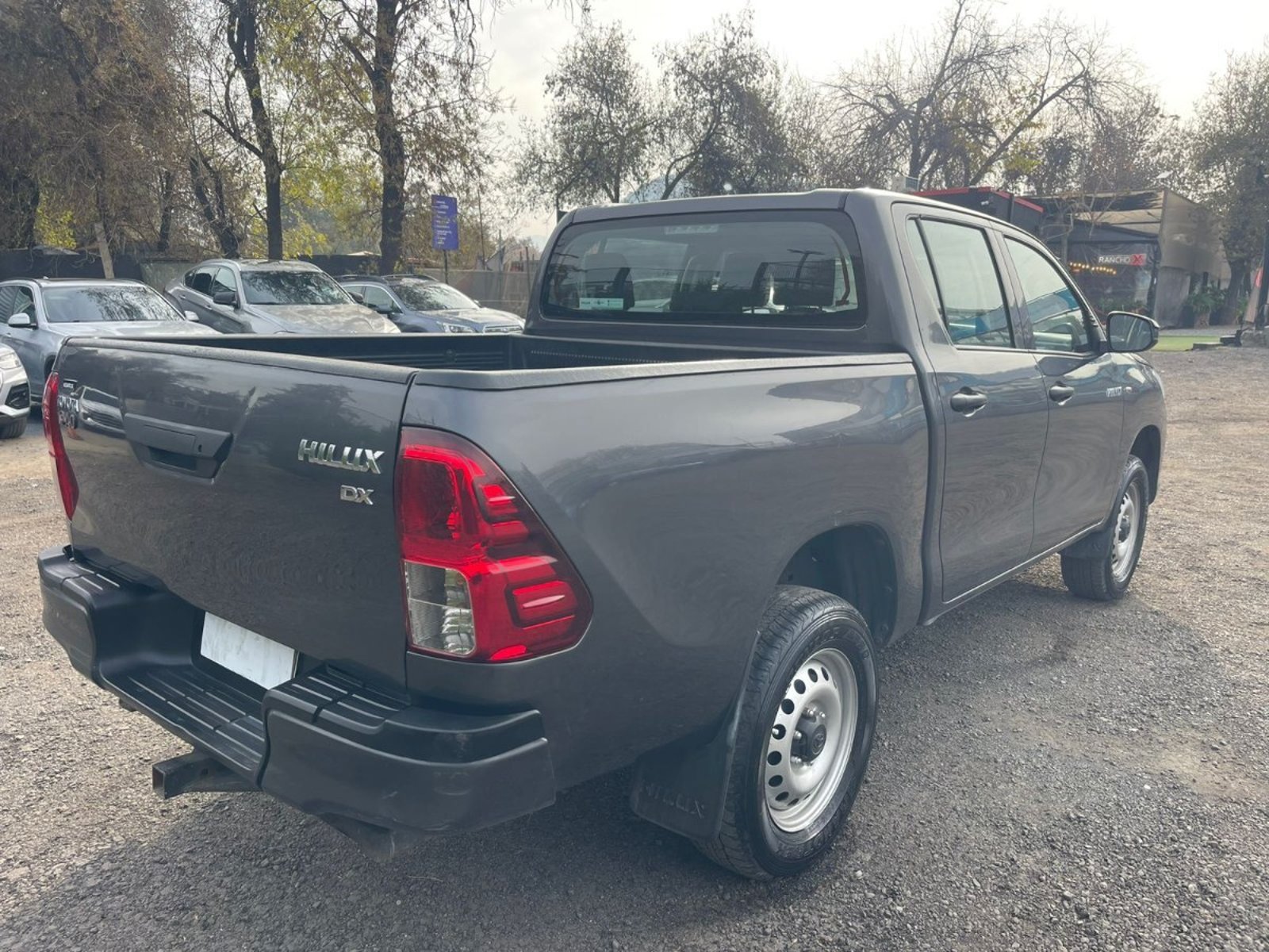 Toyota HILUX Hilux 2.7 DX DOB. CAB. 4X2 MT 4P 2018 - Imagen 6 de 10
