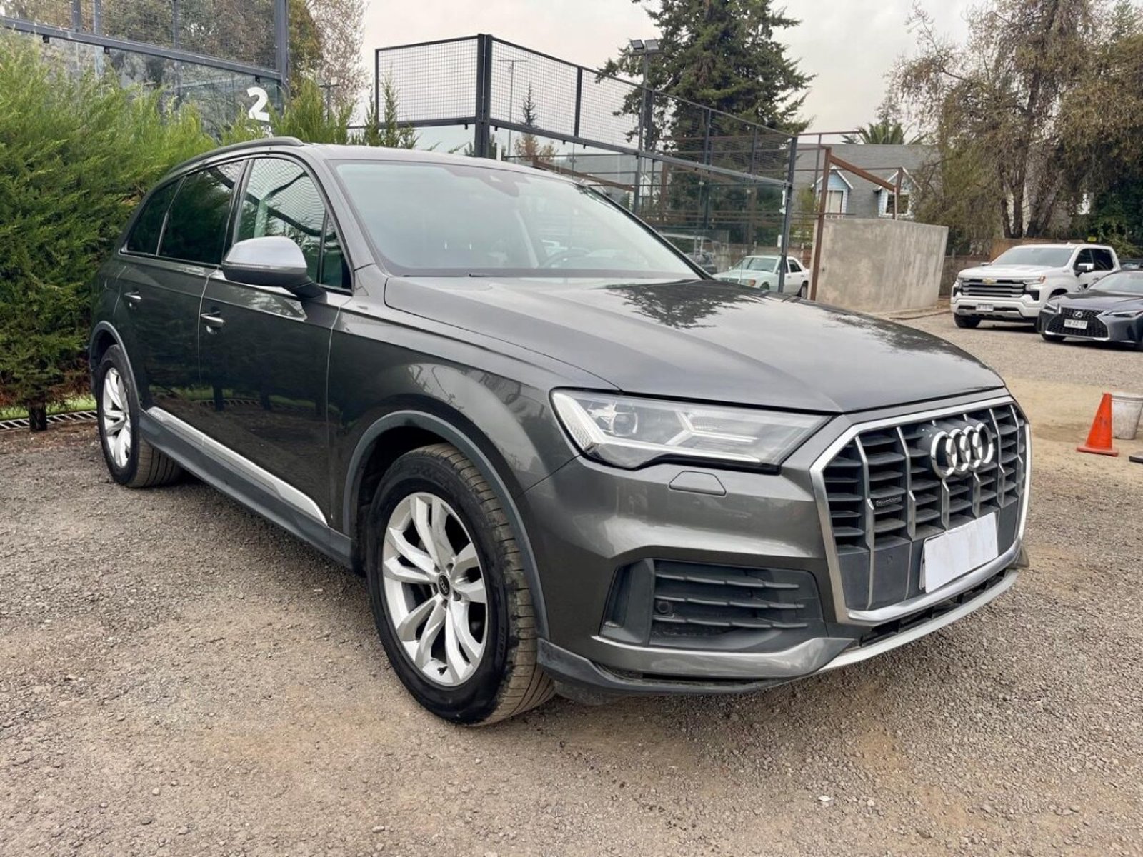 Audi Q7 2.0 TFSI 2023 - Foto 2 de 10