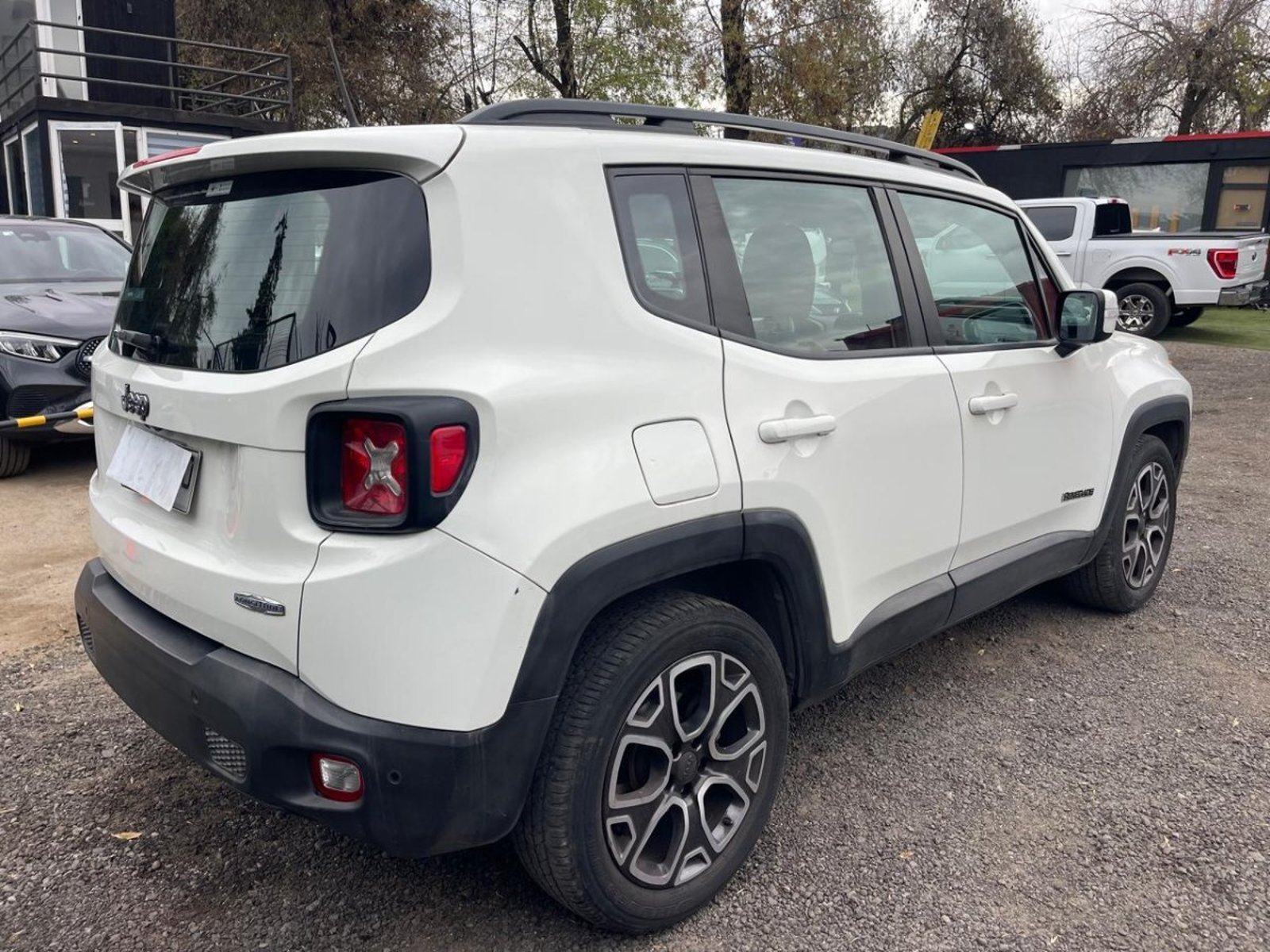 Jeep RENEGADE 1.8 SPORT LXS 4X2 AT 5P 2018 - Imagen 4 de 10