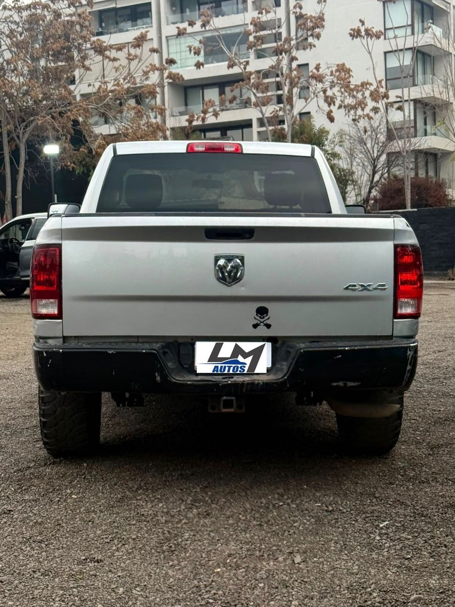 Dodge RAM 1500 cabina simple 2010 - Imagen 5 de 10