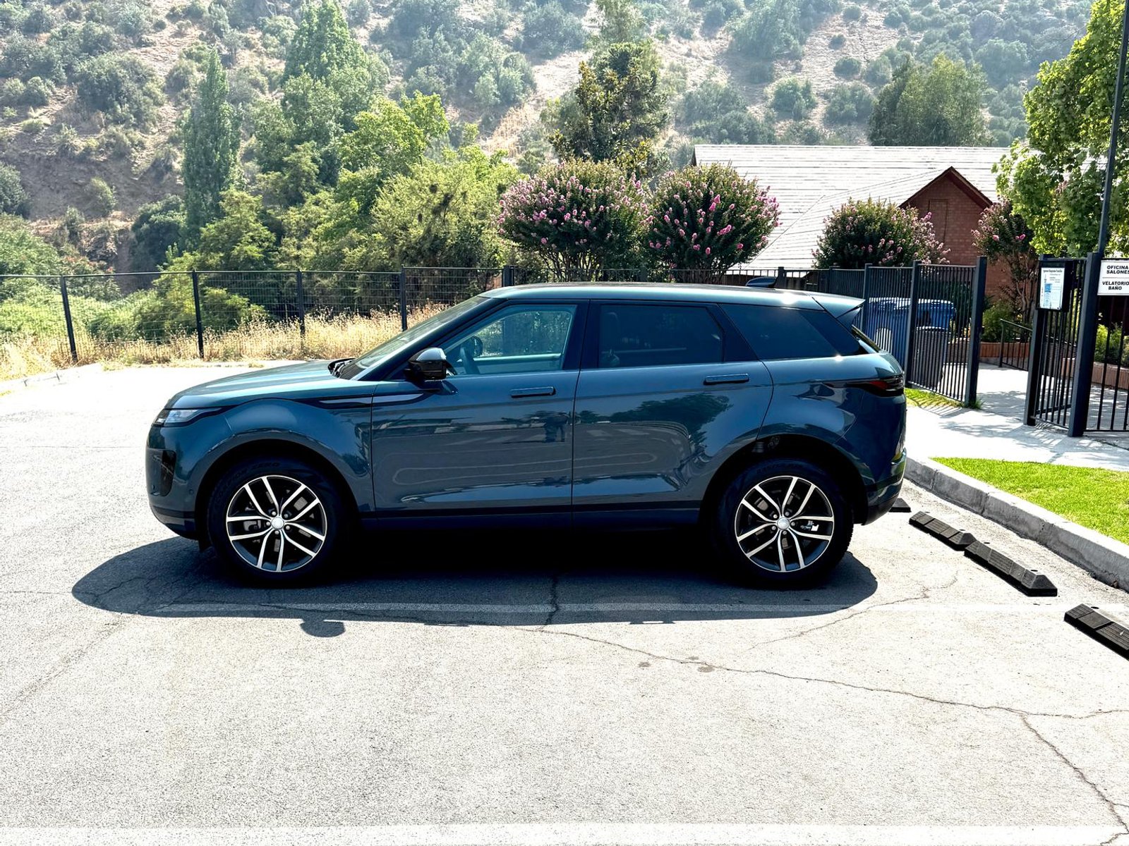 Land Rover Range Rover Evoque 2025 - Foto 3 de 20