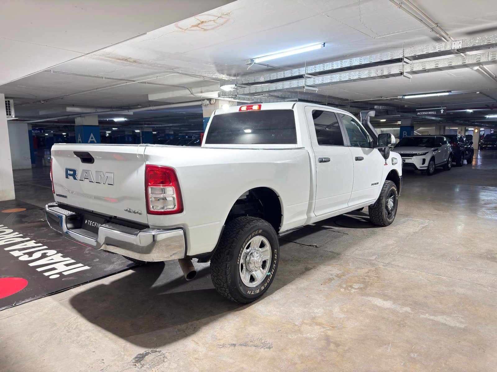 RAM 2500 Big Horn 4x4 6.7 Aut 2023 - Imagen 9 de 20