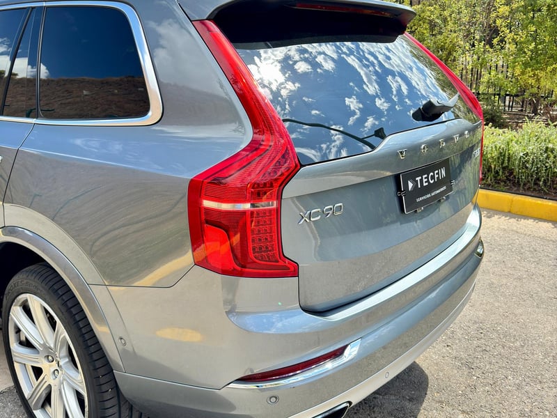 Volvo Xc90 2018 - Imagen 19 de 20