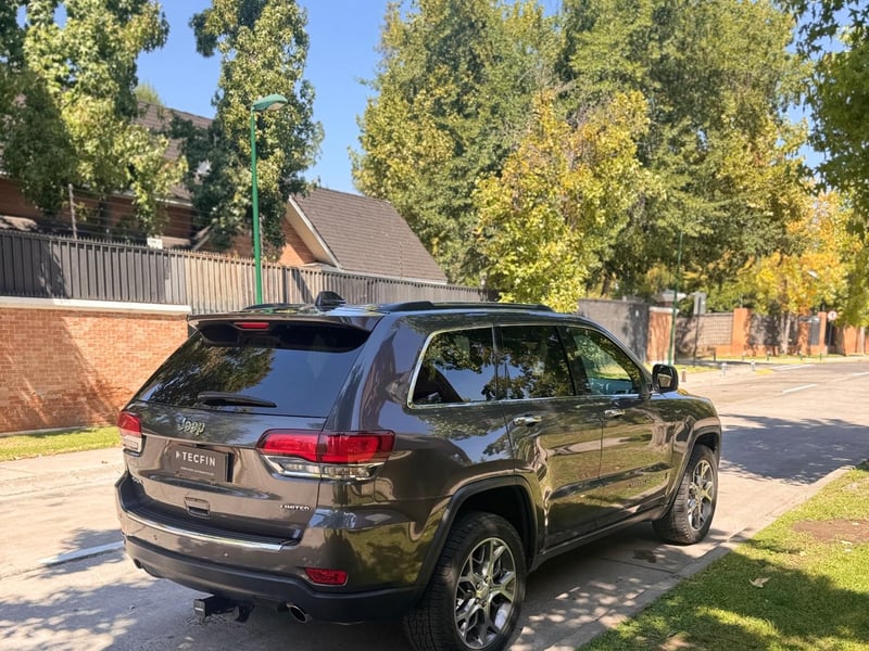 Jeep Grand Cherokee Ltd 3.6 Aut 2022 - Imagen 7 de 20