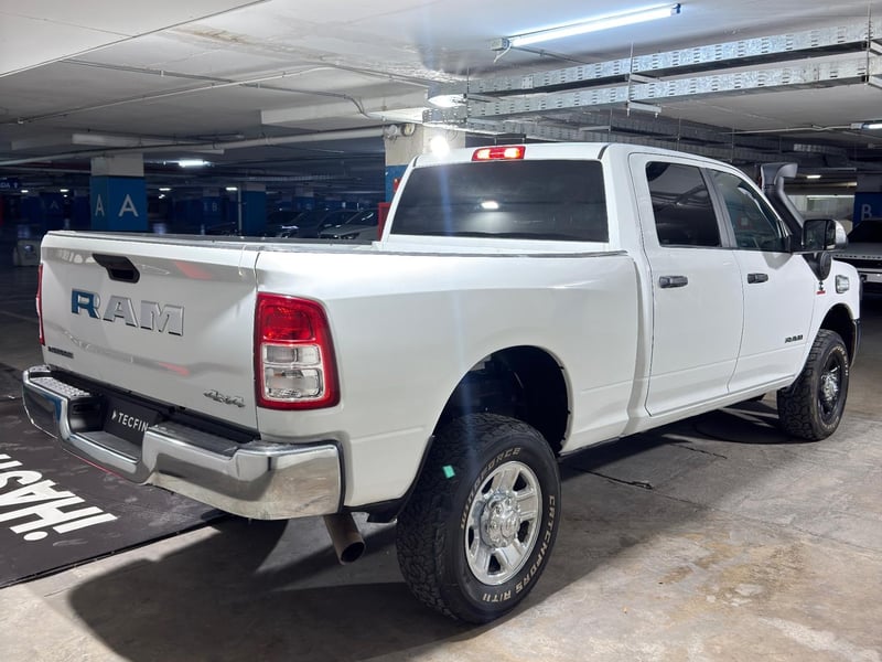 RAM 2500 Big Horn 4x4 6.7 Aut 2023 - Imagen 7 de 20