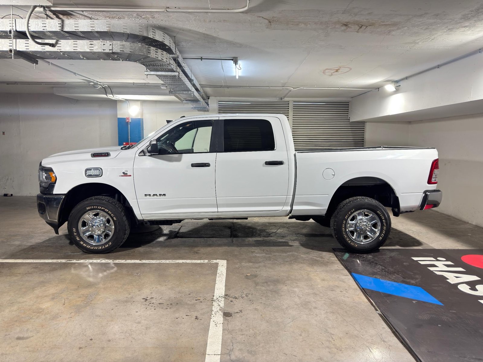RAM 2500 Big Horn 4x4 6.7 Aut 2023 - Imagen 8 de 20