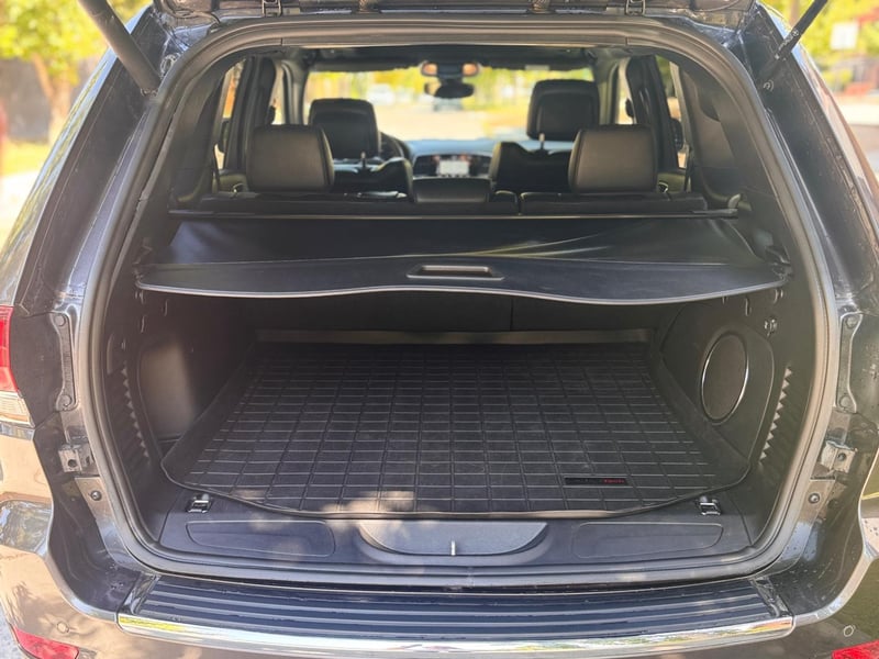 Jeep Grand Cherokee Ltd 3.6 Aut 2022 - Imagen 14 de 20