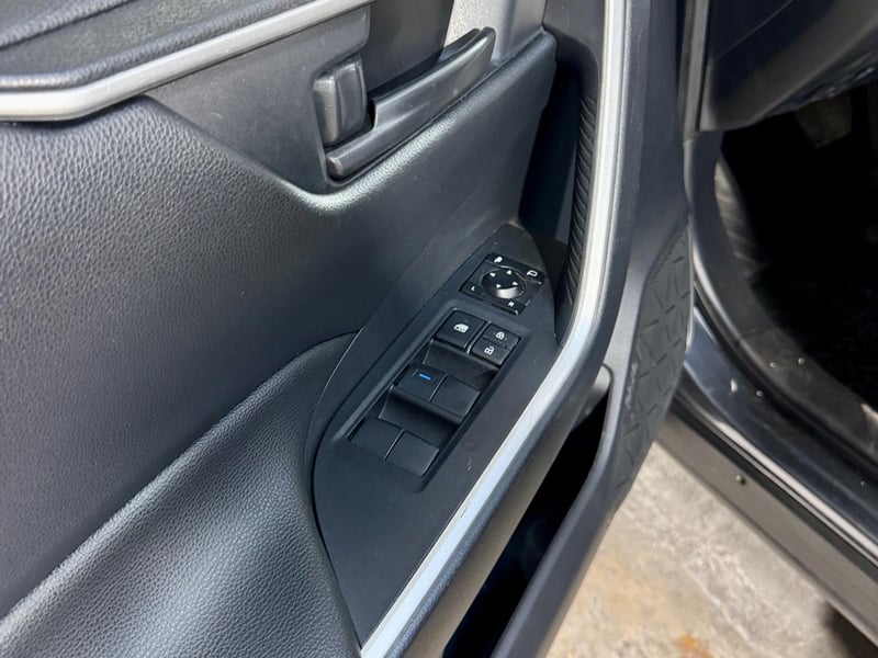 Toyota Rav4 2022 - Imagen 12 de 20