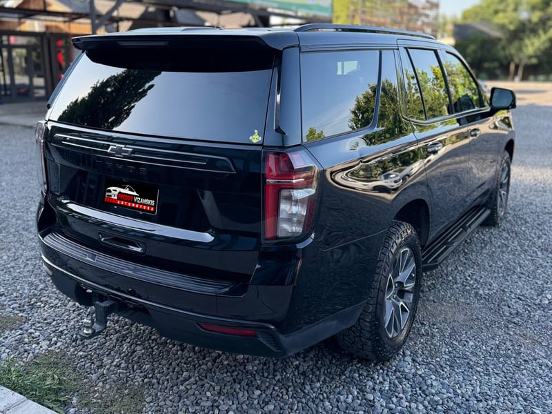 Chevrolet Tahoe Z7 2023 - Imagen 4 de 14