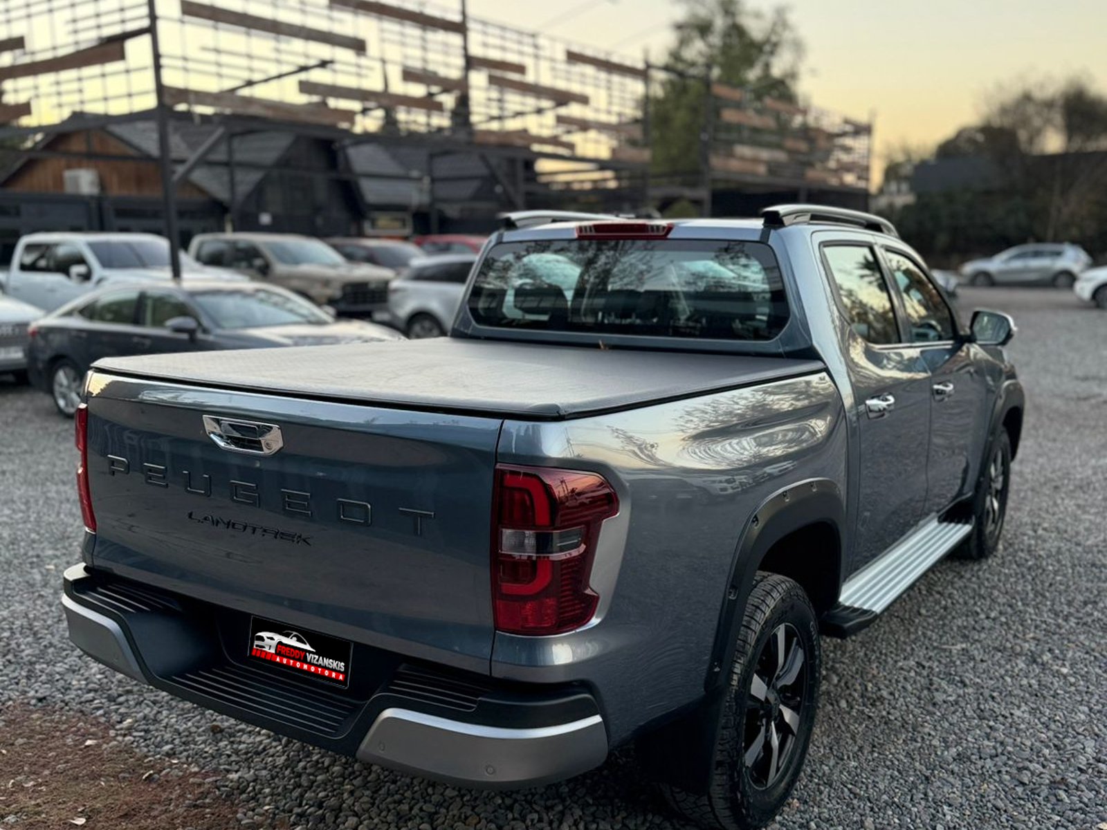 Peugeot Landtrek 4x4 2026 - Foto 4 de 10