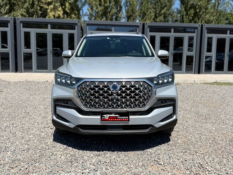 SsangYong New Rexton 2023 - Imagen 3 de 13