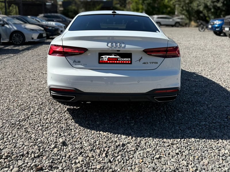 Audi A5 Coupe 40 Tfsi 2023 - Imagen 5 de 10