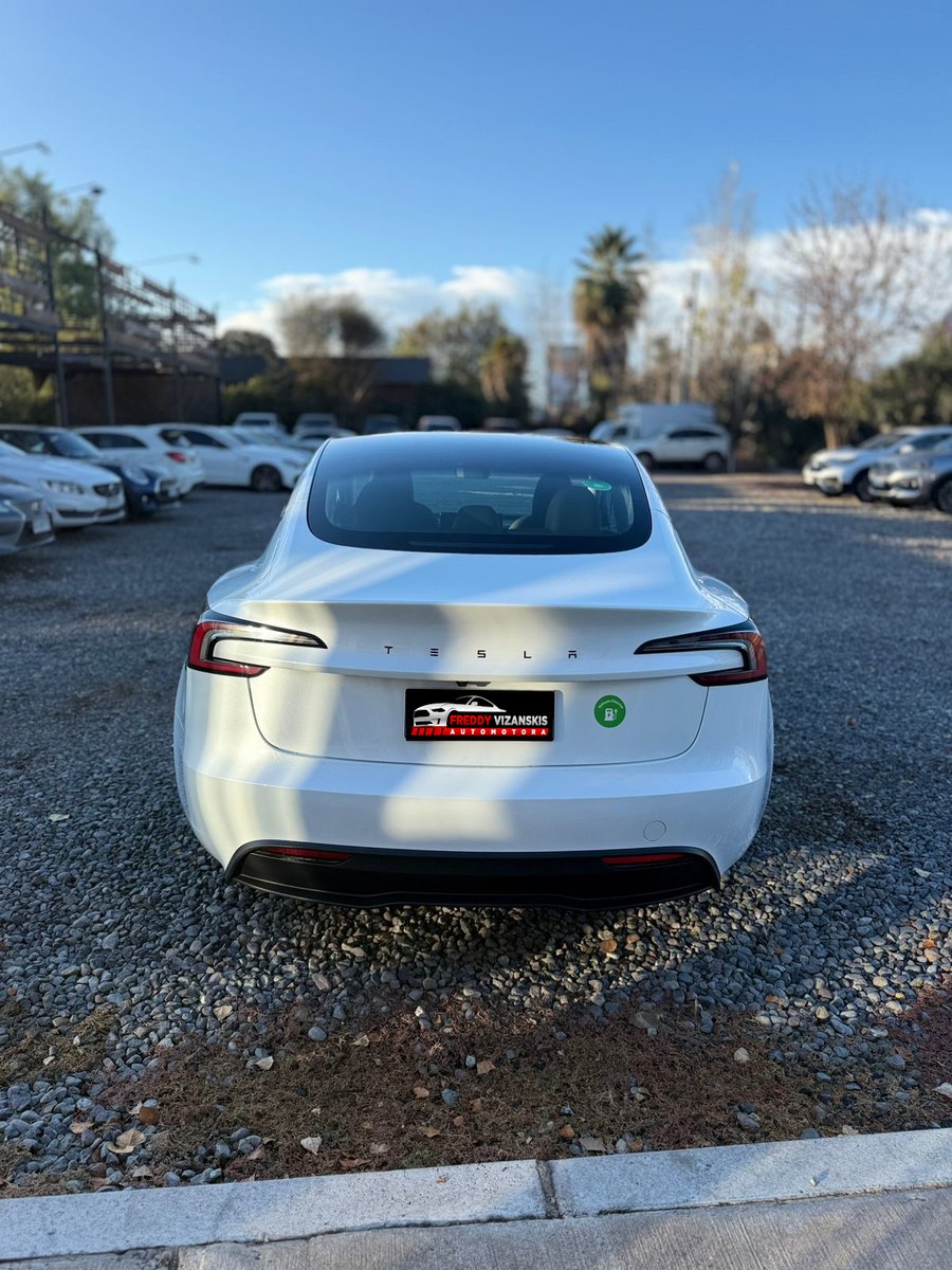 Tesla Model 3 2026 - Imagen 5 de 11