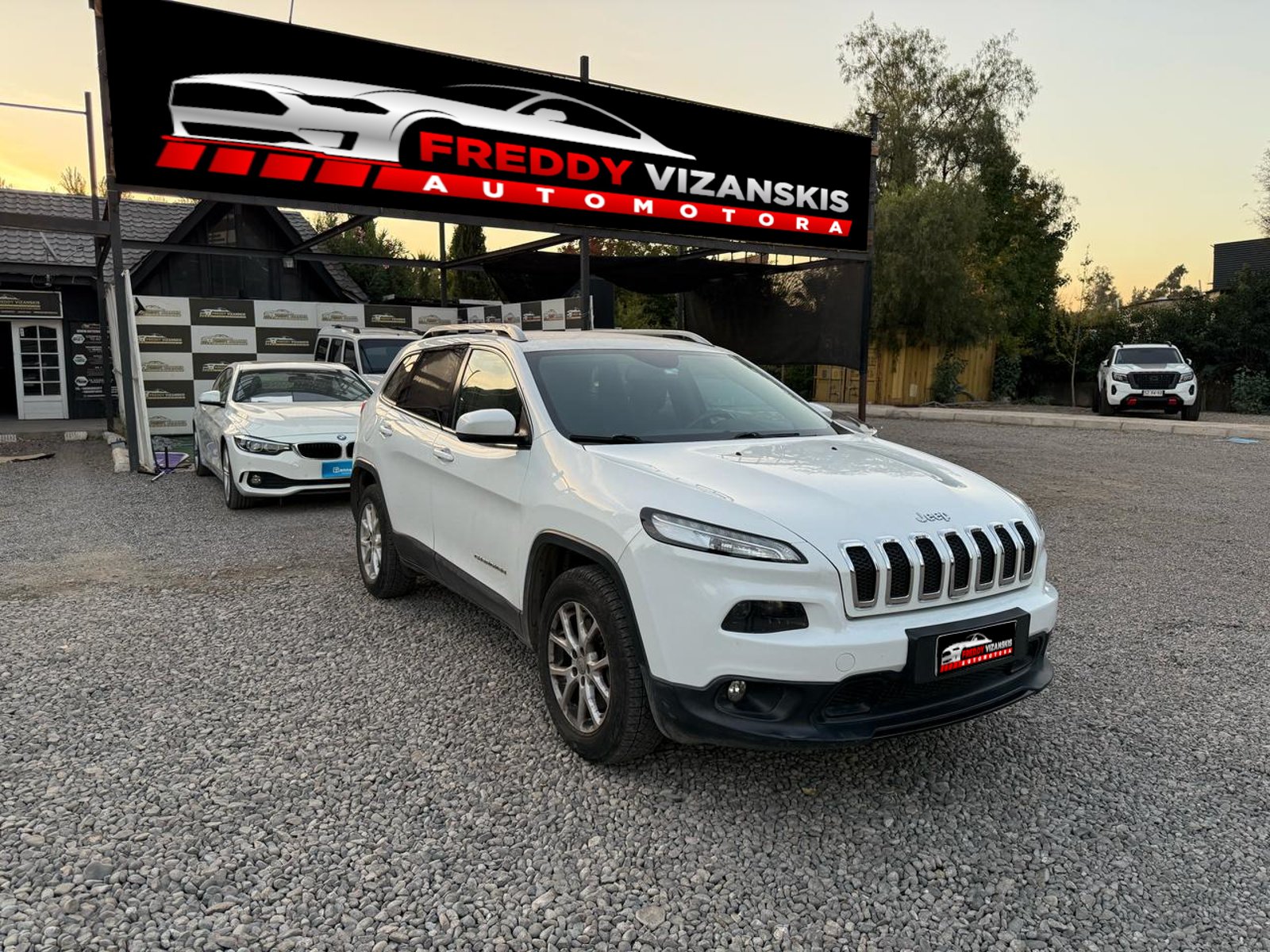 Jeep Cherokee Longitude 2016 - Foto 3 de 10