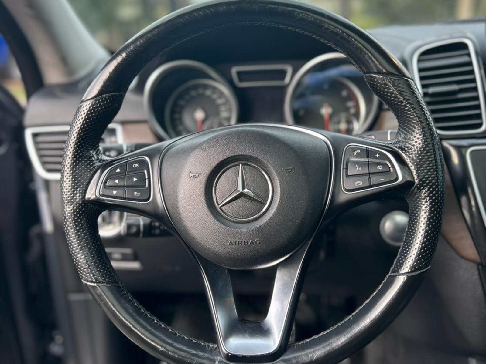 Mercedes-Benz Gle 350d Coupe 2020 - Foto 4 de 11