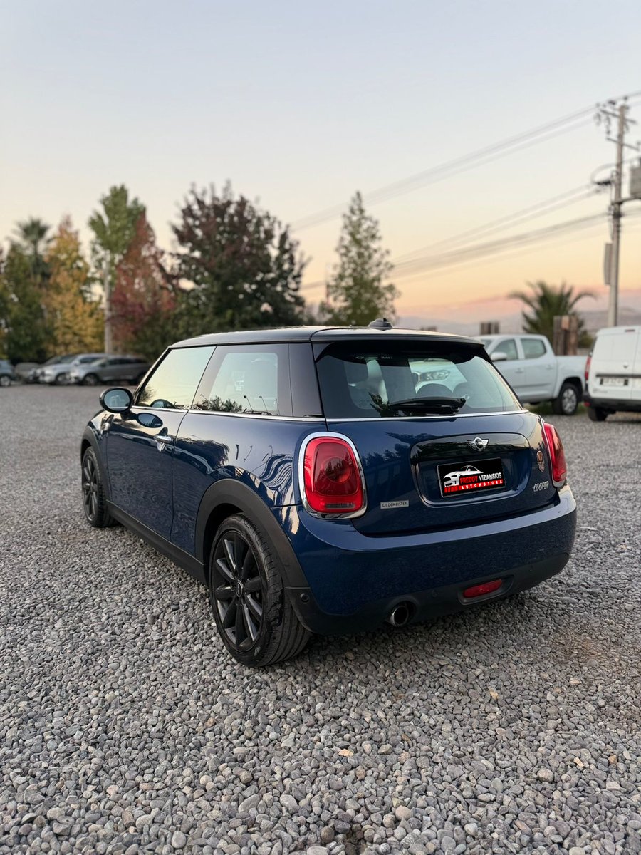 Mini COOPER F56 2016 - Imagen 7 de 10