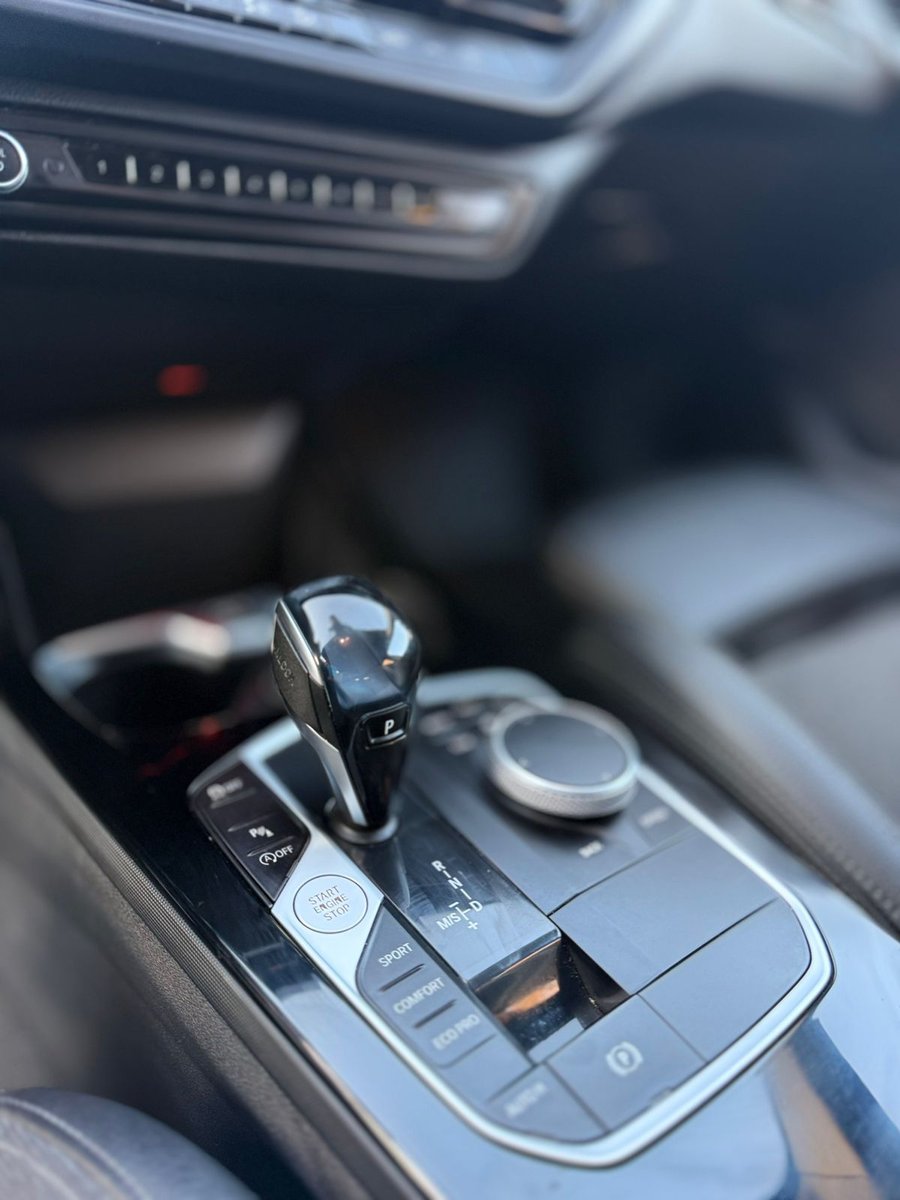 BMW 118i 2021 - Imagen 7 de 11