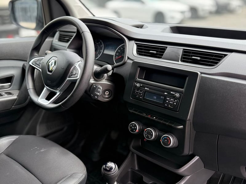 Renault Express Zen 2023 - Imagen 7 de 11