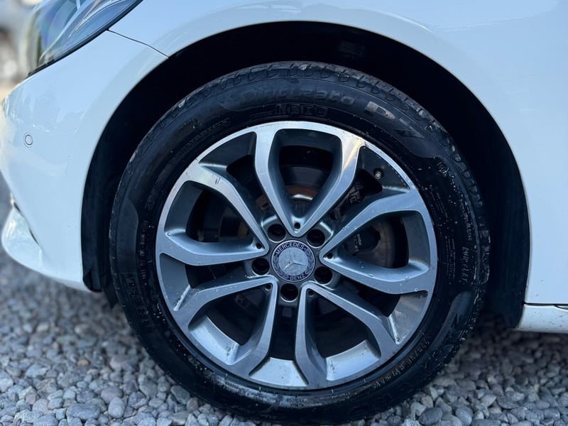 Mercedes-Benz C180 2015 - Imagen 5 de 14