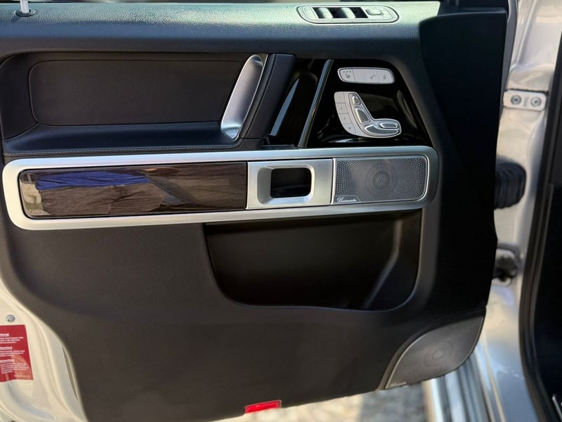 Mercedes-Benz G500 2023 - Imagen 10 de 11