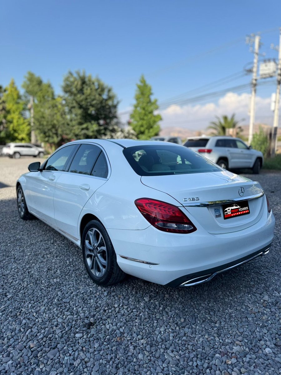 Mercedes-Benz C180 2015 - Imagen 4 de 14